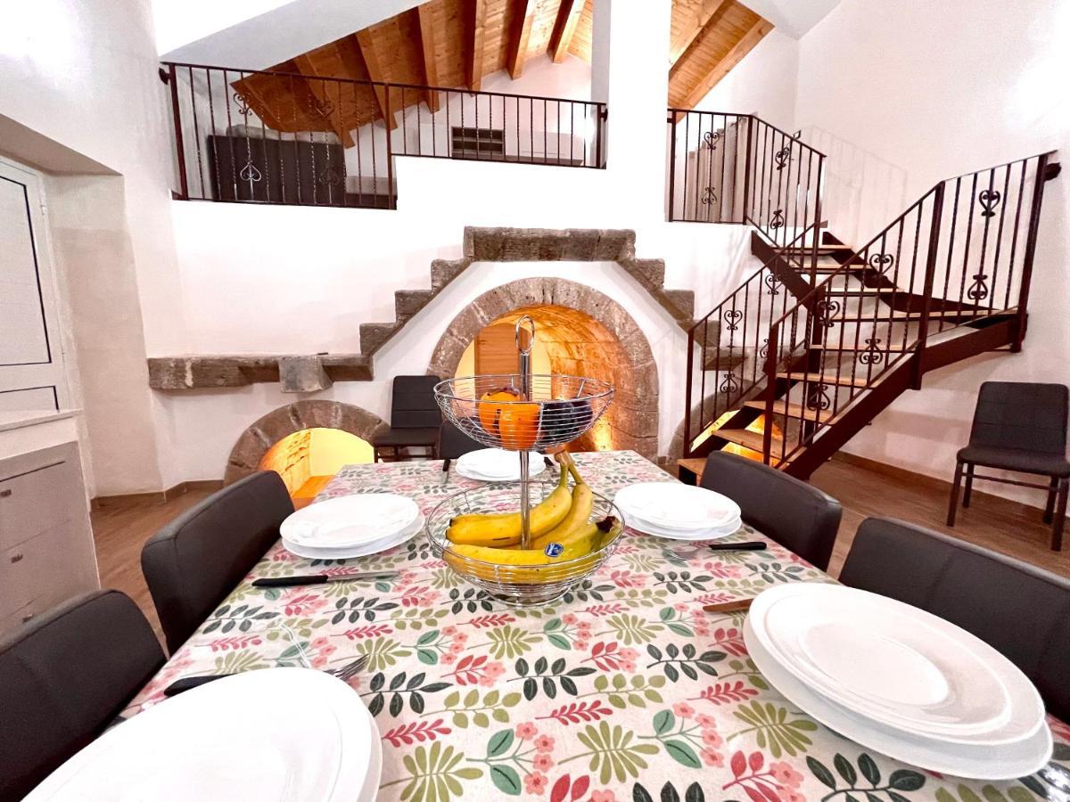 פלורידיה Villa Nunzia Con Piscina, Sauna E Idromassaggio. מראה חיצוני תמונה