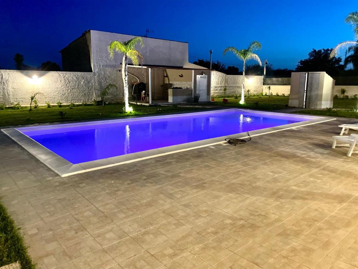 פלורידיה Villa Nunzia Con Piscina, Sauna E Idromassaggio. מראה חיצוני תמונה